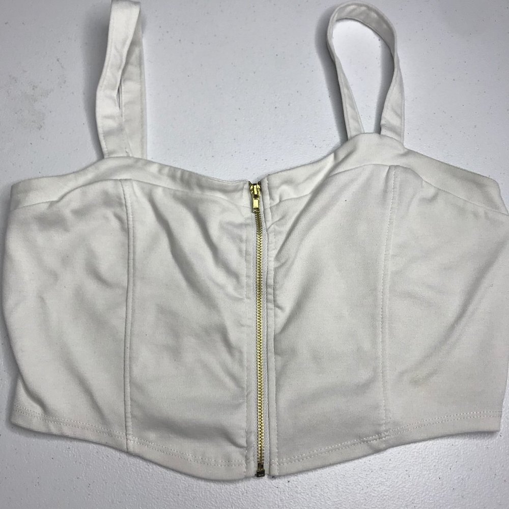 Ambiance Apparel size M white zip front halter